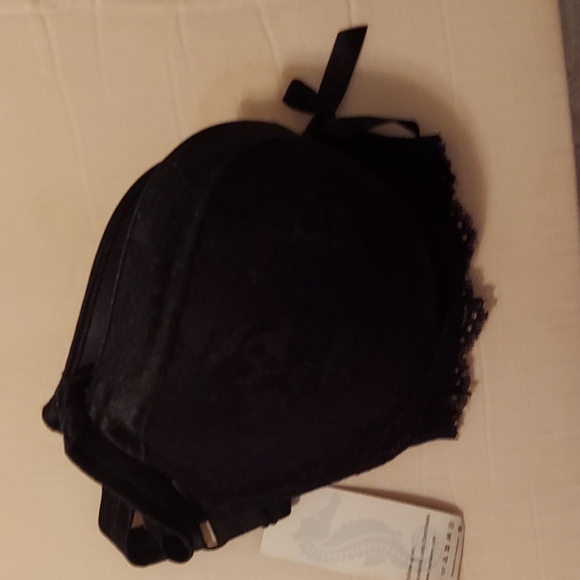 New bra - Picture 5 of 6